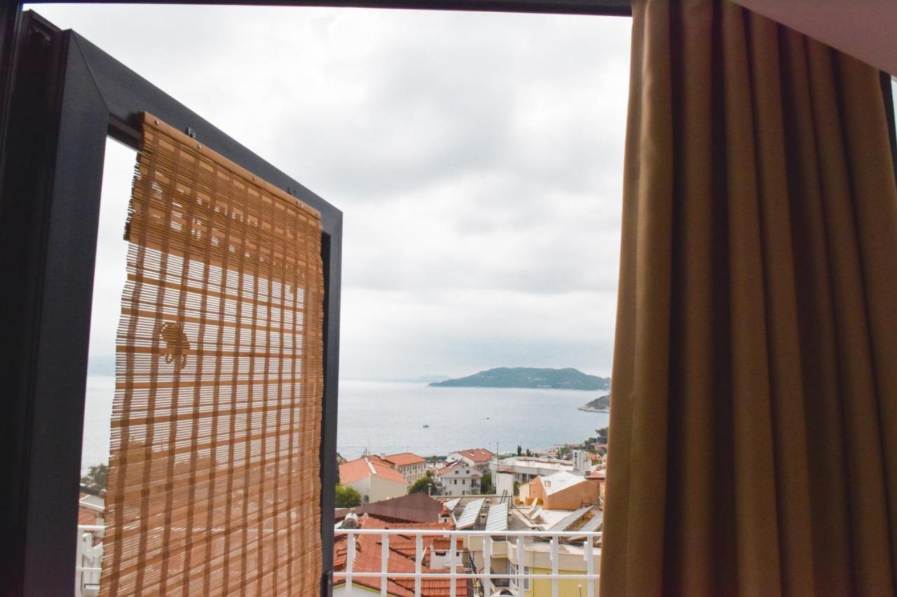 Smyrna Pansiyon Kaş Luaran gambar
